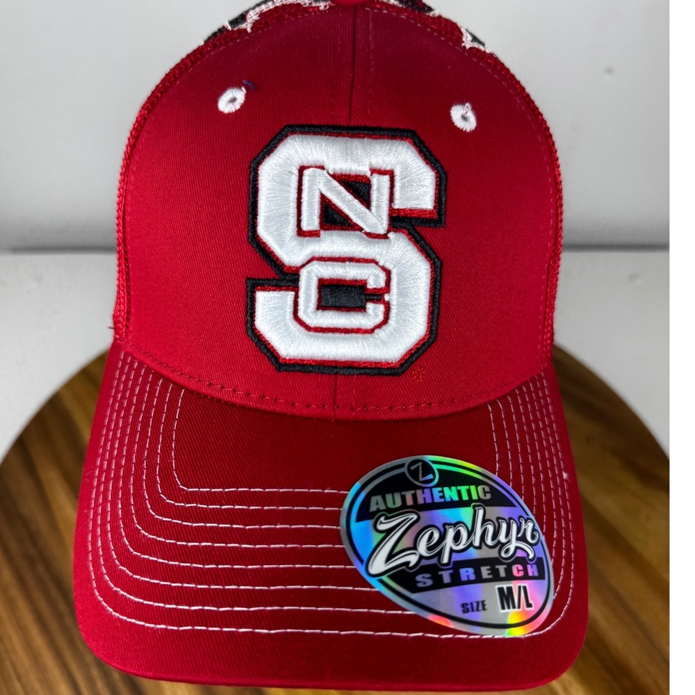 Zephyr NC State Wolfpack‎ Red Mesh Trucker Hat Size M/L Authentic
